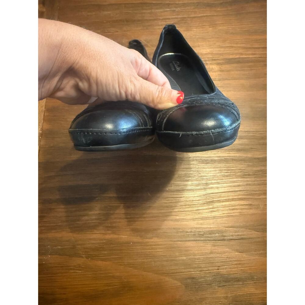 Clarks Artisan Women’s 9 Black Leather Active Air Block Heel Pumps Comfort Shoes - Picture 5 of 10
